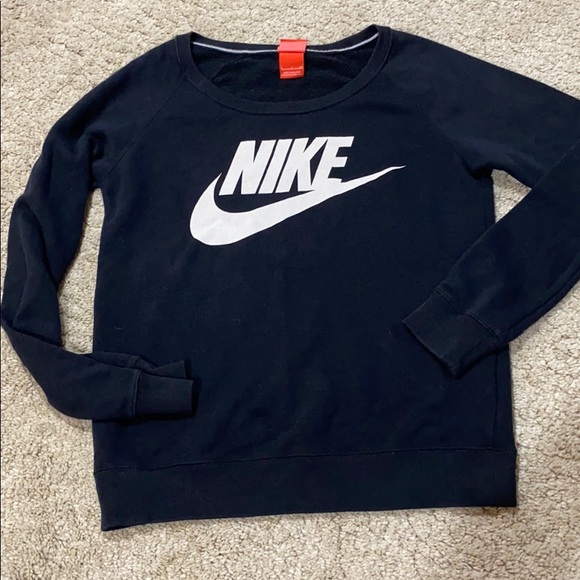 Nike Tops - Nike size small crewneck EUC